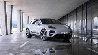 Porsche Macan EV