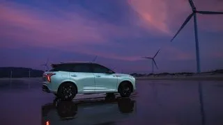 Hongqi HS3