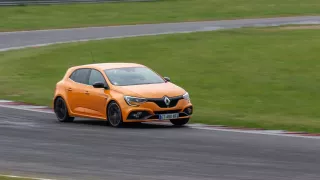 RENAULT MÉGANE R.S. na okruhu 3