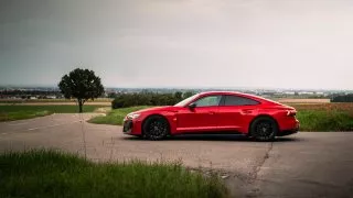 Audi e-tron GT quattro