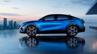 Alpine A390