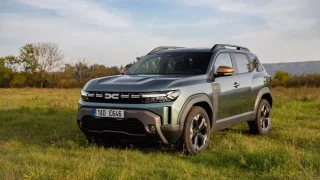 Dacia Duster v extrémním testu na 2000 km: bolí mě zadek a lokty, ale je to fajn kára