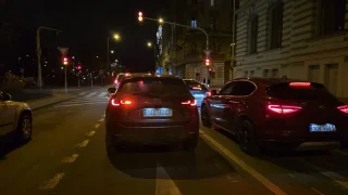 Když svítí jeden, ostatní už nemusí. Řidiči často neznají základní pravidlo, riskují tak pokutu