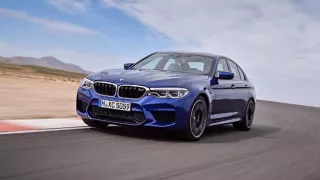 BMW M5 2018, 1