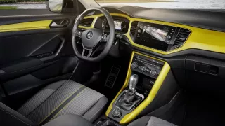 Volkswagen T-Roc, stylové malé SUV. 10