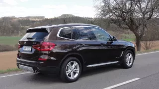 BMW X3 - Šestiválce žijí 7