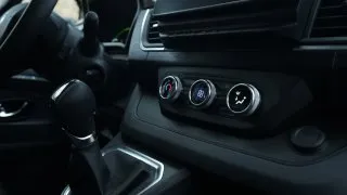 Prohlédněte si galerii Renault Trafic E-Tech