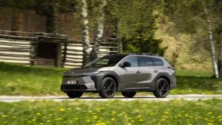 Toyota bZ4X Touring