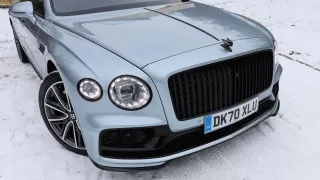 Bentley Flying Spur 2021 V8