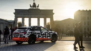 Audi e-tron 