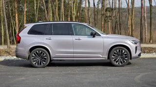 Volvo XC90 B5