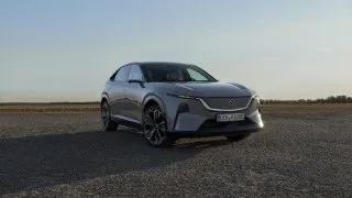 Mazda CX-6e