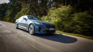 Kia Stinger Carshot 4