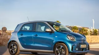 Smart EQ forfour