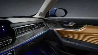 Hongqi HS5