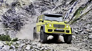 Mercedes-Benz G500 4x4^2