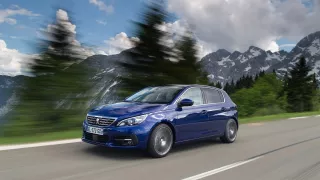 Vylepšený Peugeot 308 ve verzi kombi 8