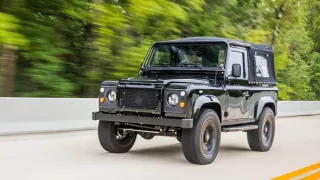 Land Rover Defender 13