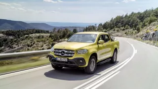 Mercedes třídy X yellow 1