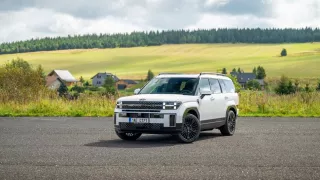 Vyzkoušeli jsme hypermoderní SUV, ze kterého Karoq musí mít zlé sny