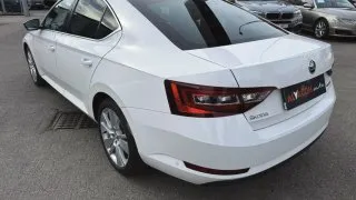 Škoda Superb s nájezdem 641 tisíc km