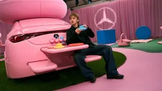 Mercedes CLA od švédského umělce Gustafa Westmana