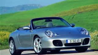 Porsche 911 996 slaví 20 let 1