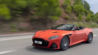 Aston Martin DBS Superleggera Volante