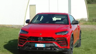 Lamborghini Urus - exteriér 2