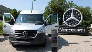 Mercedes-Benz Sprinter