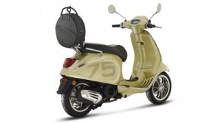 Vespa GTS 300 75th Anniversary