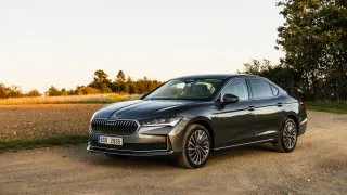 Škoda Superb 2.0 TDI DSG 110 kW