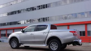 Mitsubishi L200 exteriér 8