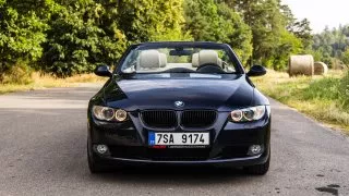 BMW 330i Convertible E93