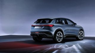 Audi Q4 e-tron concept 10