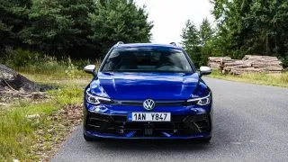 Volkswagen Golf Variant R