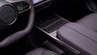 Mazda CX-6e