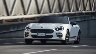 Fiat 124 Spider S-Design