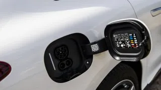 Mercedes-Benz EQE 350+