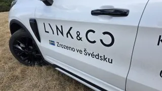 Lynk & Co 01 ve výbavě More.