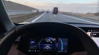 Ještě nemá cenu. My už jsme ale novinku Suzuki e Vitara proklepli při adventní cestě do Míšně