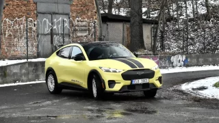 Takovýhle Enyaq nekoupíte! Vyzkoušeli jsme úžasně zbytečné elektrické SUV do terénu
