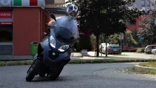 Piaggio MP3 500