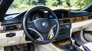 BMW 330i Convertible E93