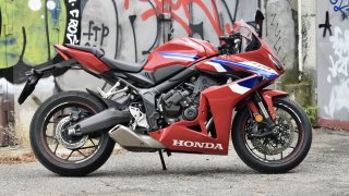 Honda CBR650R E-Clutch