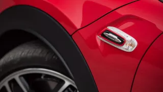 MINI JCW Cabrio - exteriér 5