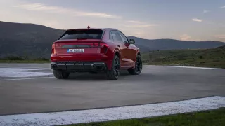 Audi RS Q8 Performance