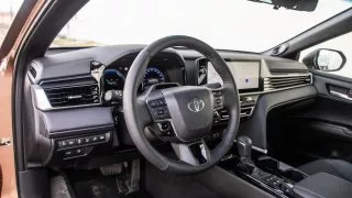 Test Toyota Camry 2024