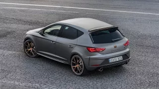 SEAT Leon Cupra R 15