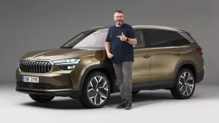 Toto je nová Škoda Kodiaq. Nejdůležitější novinku roku jsme si prohlédli naživo, zanechala dojem